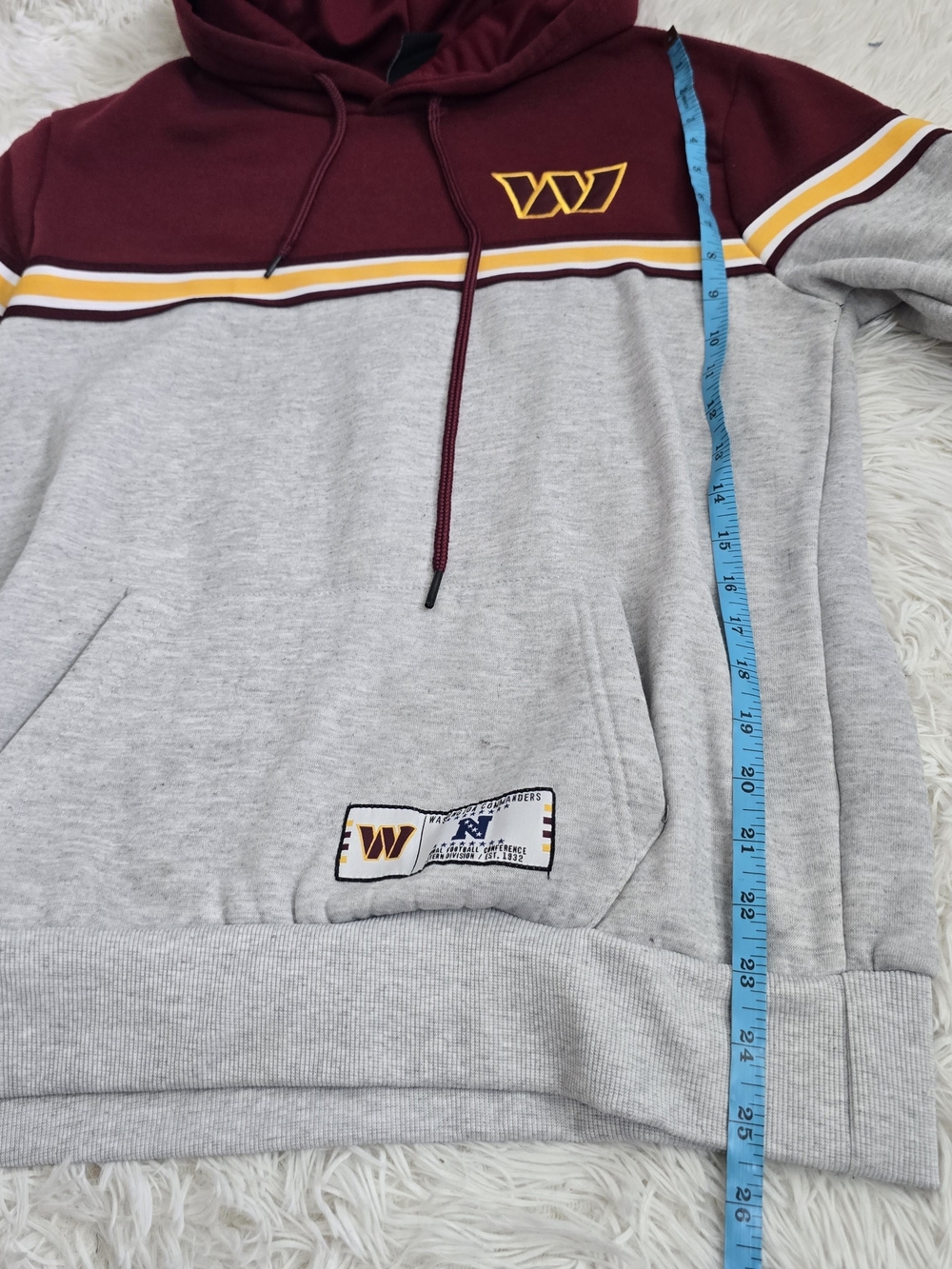 NFL Team Apparel Women's Washington Football Team Hoodie - Picture 12 of 15